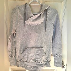Lulu Sz 4 Large Neck Gray Women's Hoodie